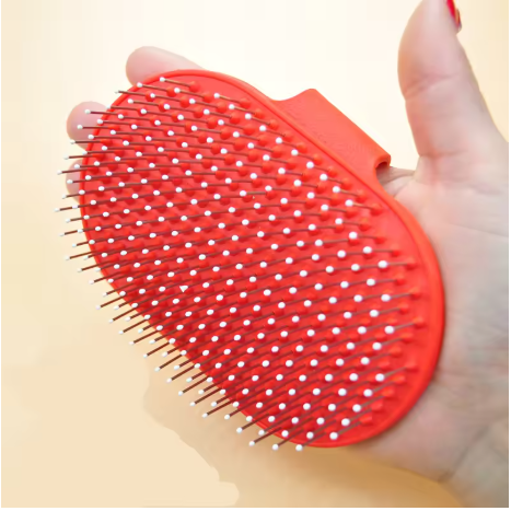 Hot selling pet dogs, cats, bath brushes, combs, rubber gloves, hair and grooming massage needles, pet shower brushes, pet supplies