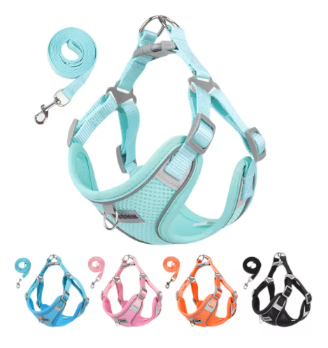 Pet Chest Strap Traction Rope Set Suitable for Small and Medium sized Dogs and Cats Chest Straps Reflective Dog Clothes Vest Set Chihuahua Outdoor Walking Pet Supplies
