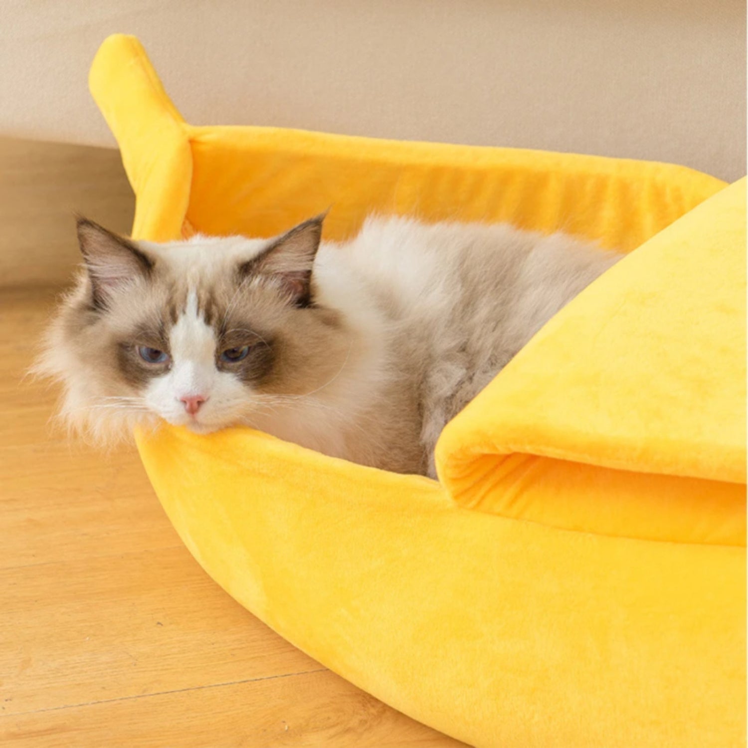 Banana Cat Nest Cat House Fun Cute Comfortable Cat Mat Bed Warm Durable Portable Pet Basket Dog Nest Dog Mat Cat Supplies Pet Bed Sofa